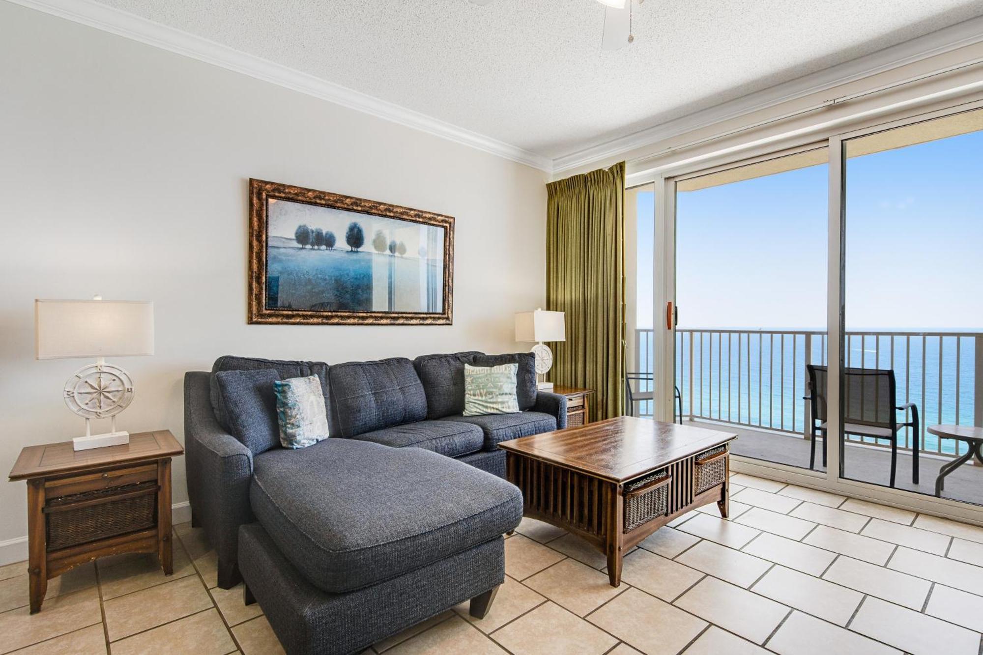 Holiday home Fantastic Ocean Front 1 Bd At Boardwalk In Panama Beach!